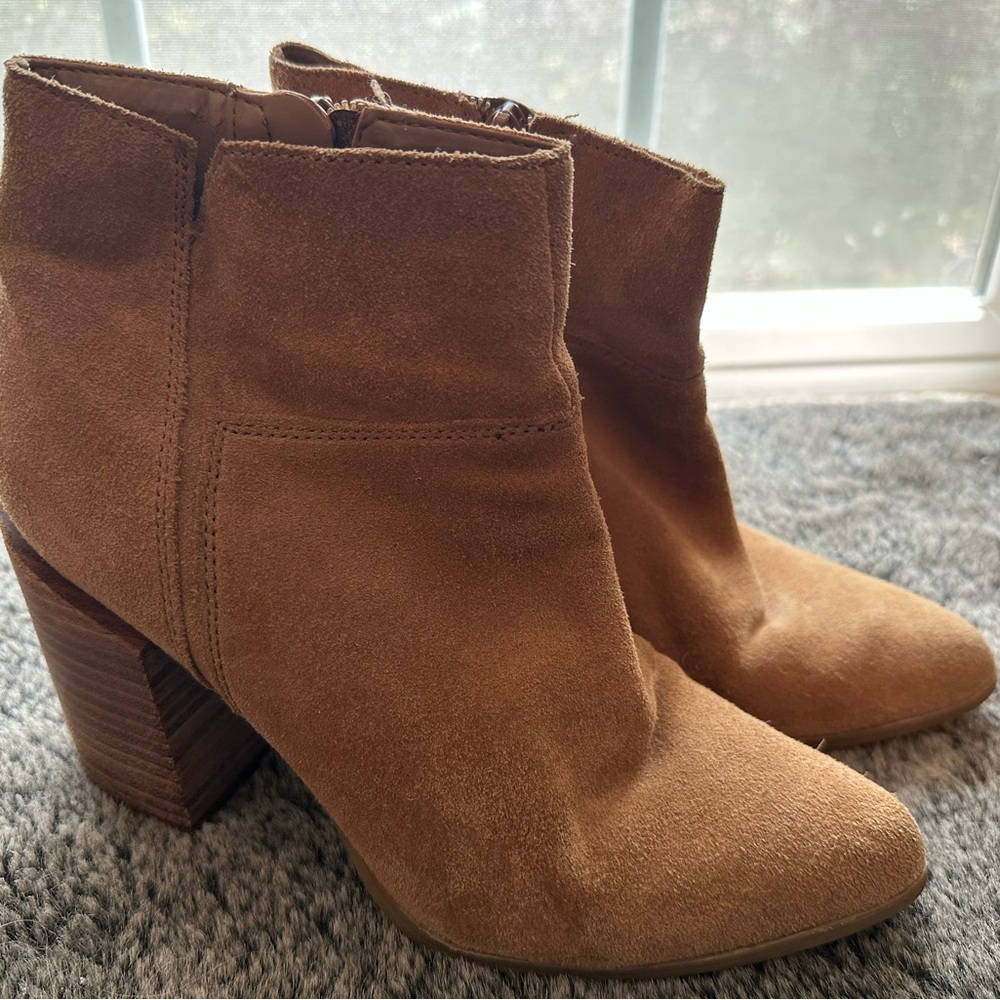Nine West Women's Tan Suede Ankle Boots